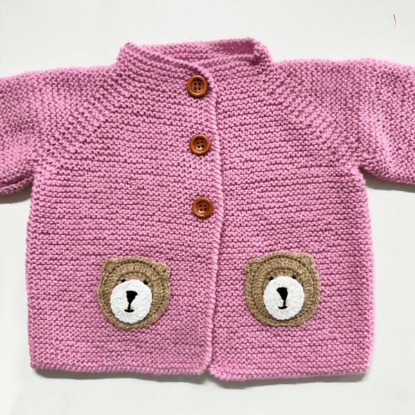 Casaquinho de Bebê em Tricô Feito a Mão