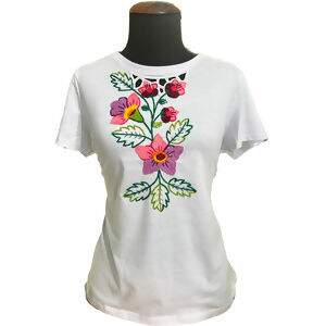 camiseta-flor-meio