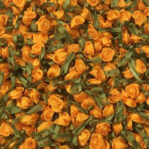 Mini Rosa Rococó com folha em cetim Amarelo Ouro - 50 unidades