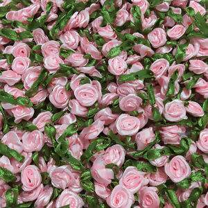 Mini Flor de Cetim com folha Rosa Bebe - 50 unidades