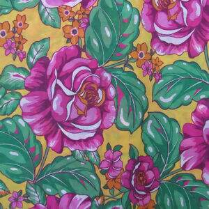 Chita - Flores Magenta fundo Amarelo Cor 1 - Des. 2611 - 1,00 x 1,40mt