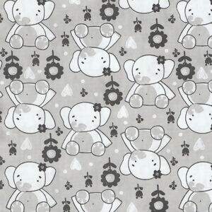 Tecido Estampado - Elefantinha com Flores Preto e Branco - 0,50x1,50mt