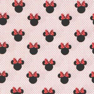Tecido Estampado - Coleção Disney - Silueta Minnie com Póa - Cor 01 Des.MI008 - 0,50x1,50m - Maluhy