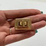 detalhes-fecho-menor